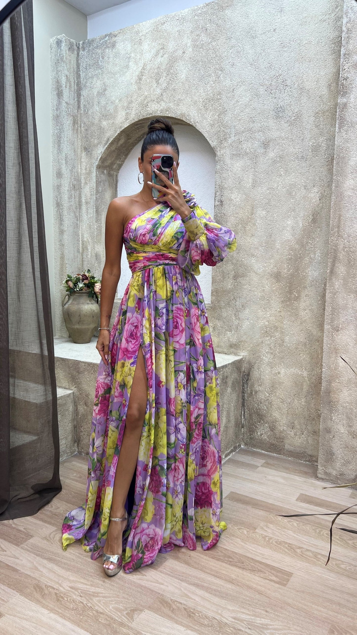 Elegant Flowy Shoulder Dress for Summer Events - Selvina