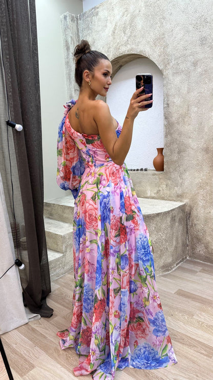 Elegant Flowy Shoulder Dress for Summer Events - Selvina