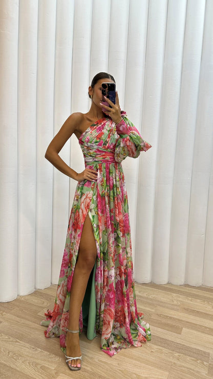 Elegant Flowy Shoulder Dress for Summer Events - Selvina