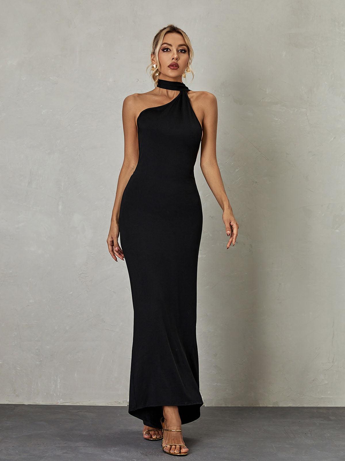 Backless Maxi Dress in Black – Zelora