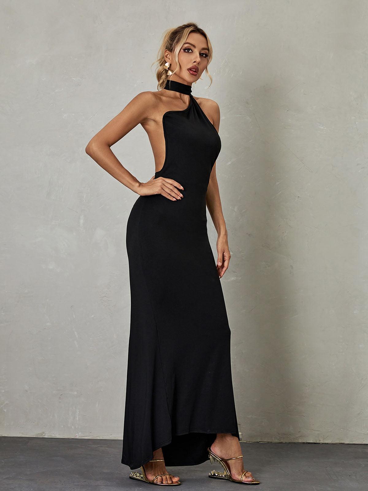 Backless Maxi Dress in Black – Zelora